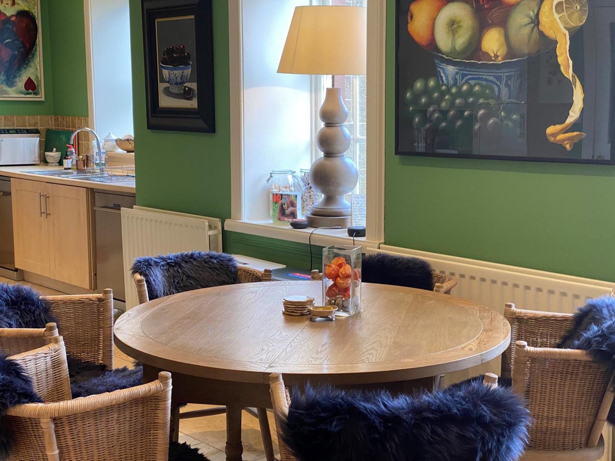 Carnell Country Estate & Holiday Cottages In Ayrshire Hurlford Номер фото
