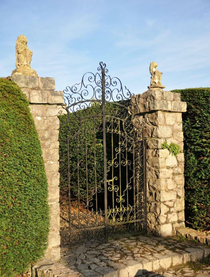 Carnell Country Estate & Holiday Cottages In Ayrshire Hurlford Экстерьер фото